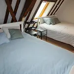 Stylish 2Br &1Lr Apt, Prime Belgian Location